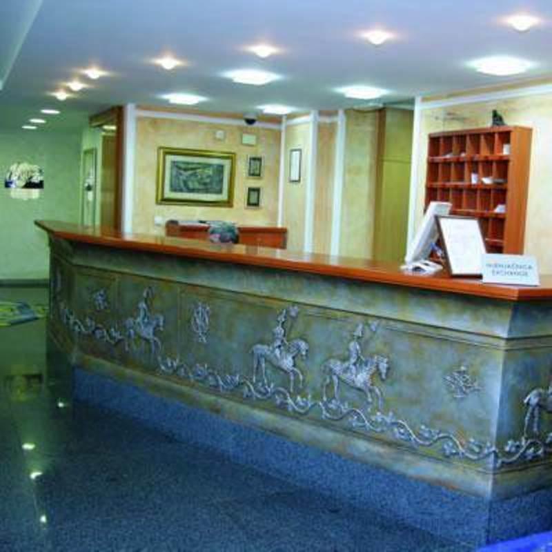 Art Hotel 4*